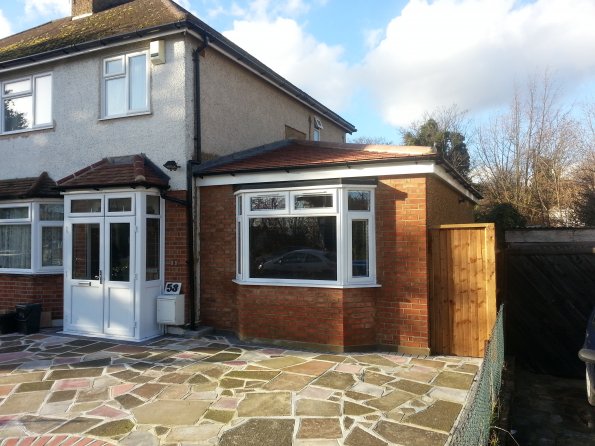 Single storey side extension